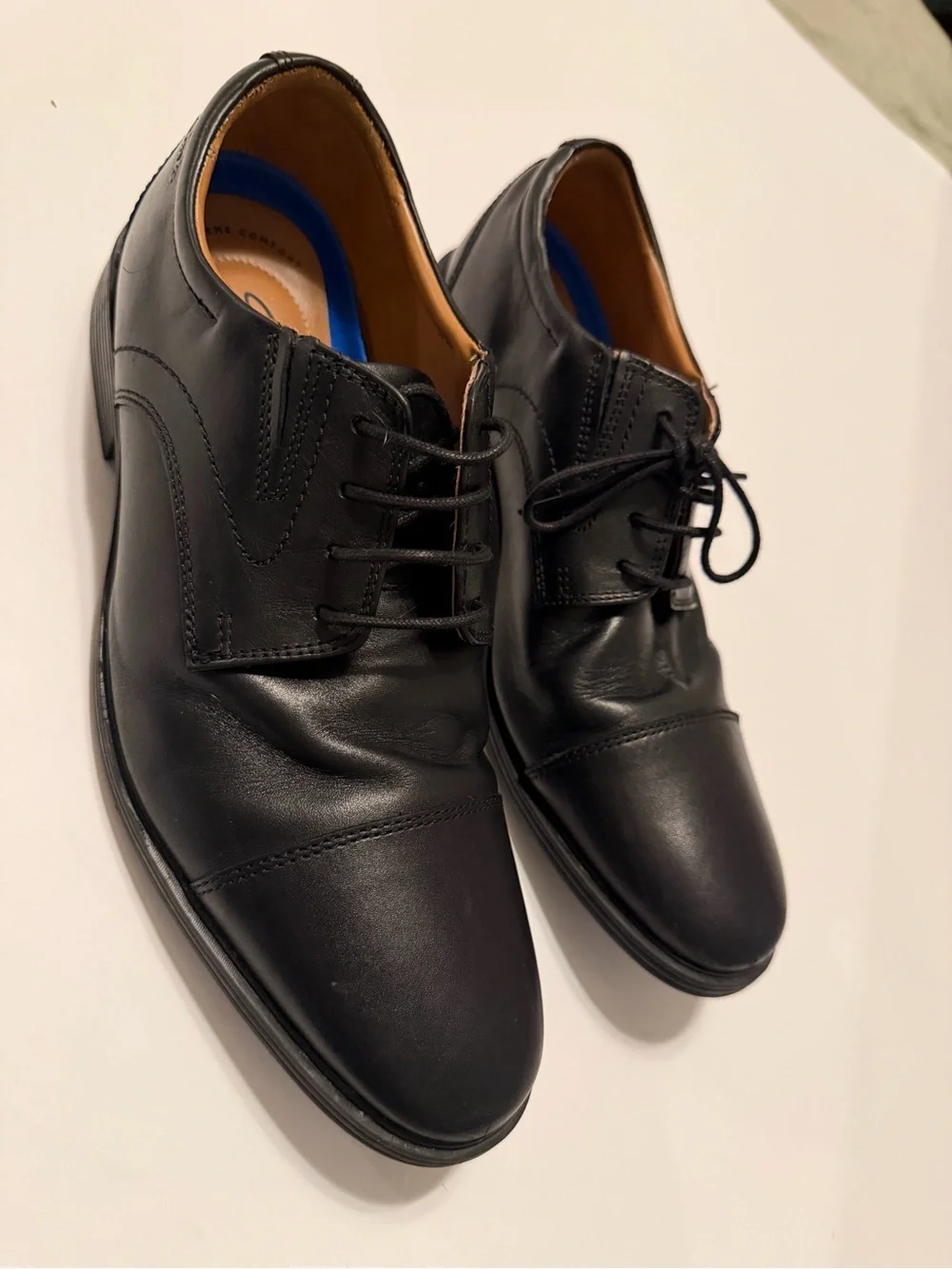 Clarks Collection Whiddon Cap Toe Oxford Black Leather Men’s Dress Shoes 9.5M